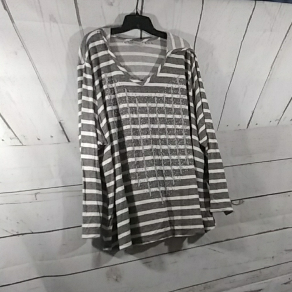 Avenue Hooded Pullover Blouse with Beading 26/28